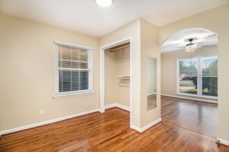 Building Photo - 12225 Dumas St