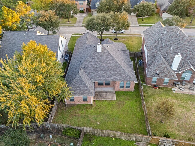 Building Photo - 5123 Shadow Breeze Ln