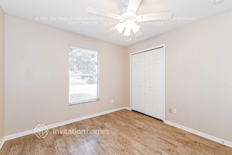 Building Photo - 137 Zenith Cir