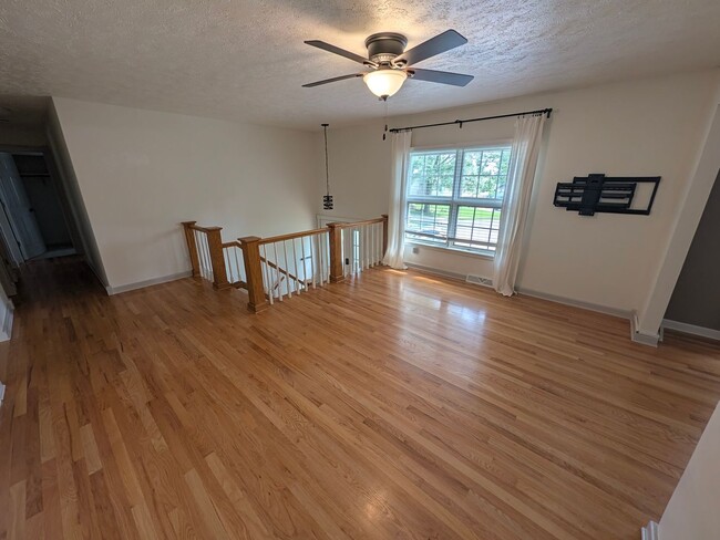 Building Photo - 808 Leprechaun Ln