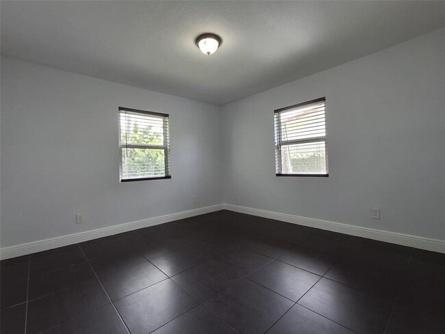 Building Photo - 3731 NW 110th Ave