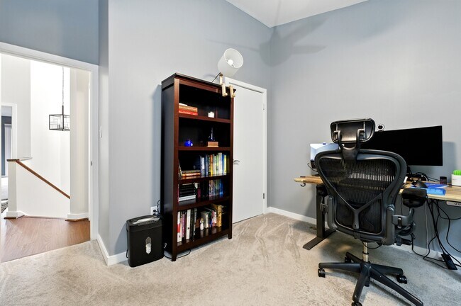 Building Photo - 10903 Whiterim Dr