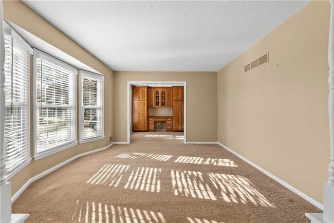 Building Photo - 1502 SW 9th St