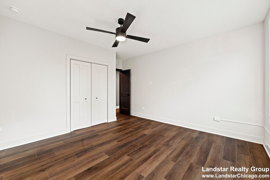 Building Photo - 1241 Chicago Ave