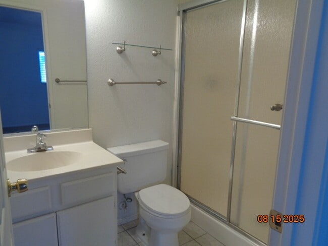 Building Photo - Nice & Clean One Story Home Offering 1374 ...