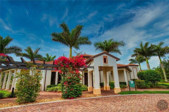 Building Photo - 10361 Crooked Crk Dr