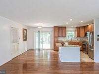 Building Photo - 614 Wildwood Ln