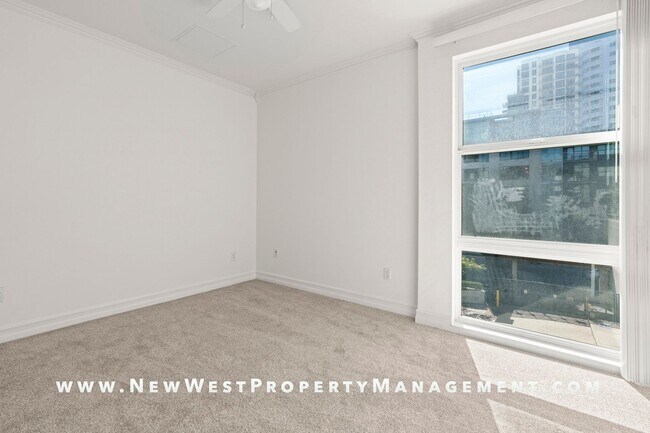 Building Photo - 550 Park Blvd