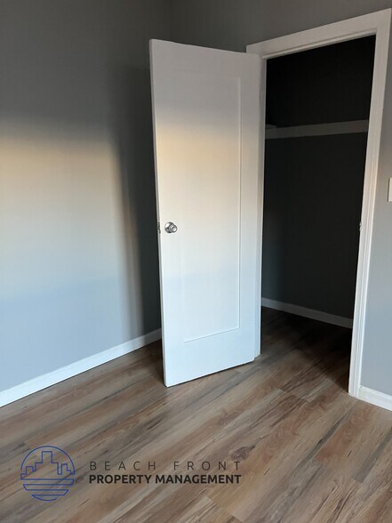 Primary Photo - 601 N. Rossmore Ave.