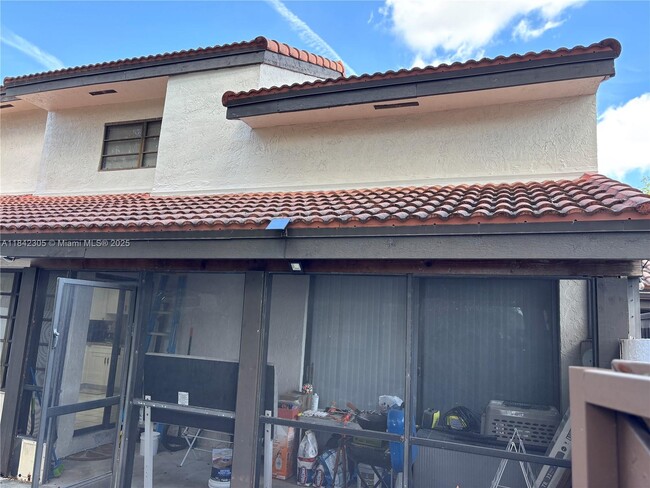 Building Photo - 12520 SW 94th Ln