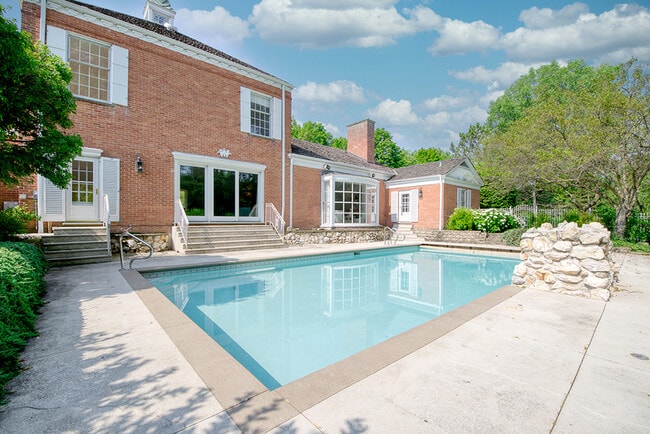 Building Photo - 31 Bridlewood Rd