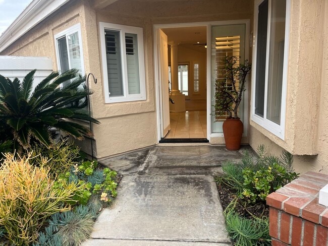 Building Photo - Single story detached home in the Coronado beach community Coronado Cays