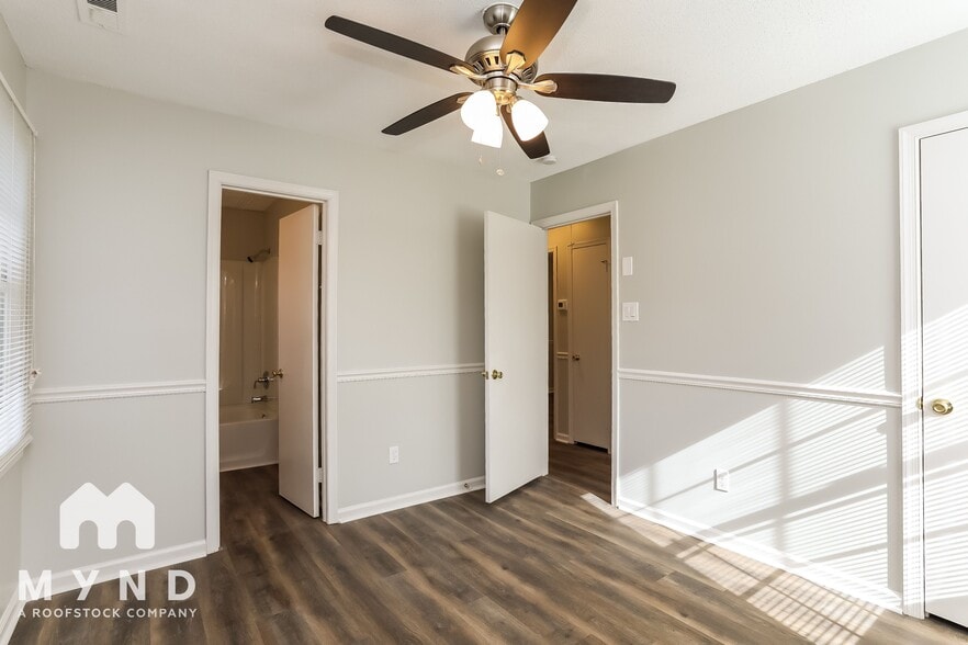 Building Photo - 201 Indian Trail