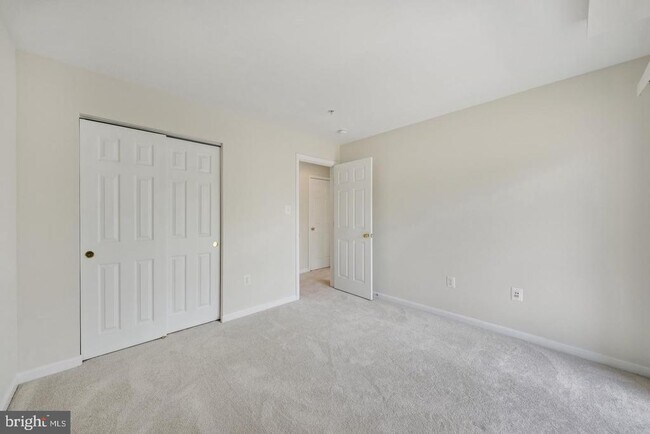 Building Photo - 15503 John Diskin Cir