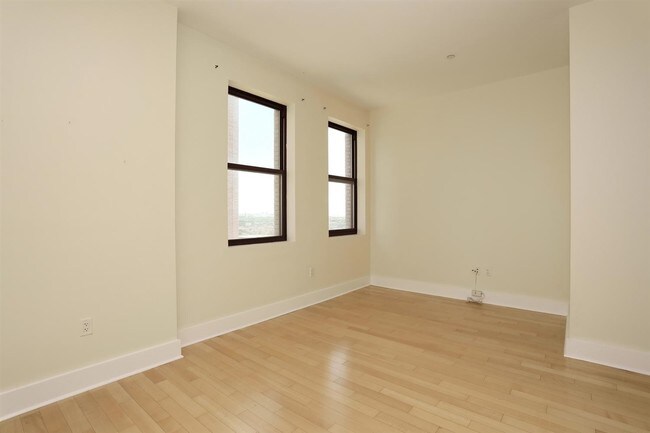 Building Photo - 4 Beacon Way