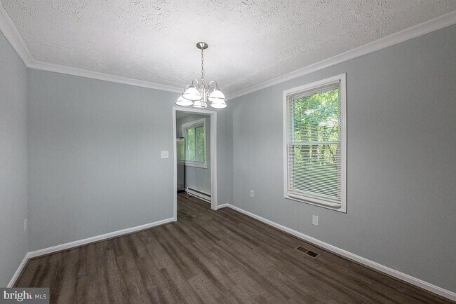 Building Photo - 8075 Solley Rd