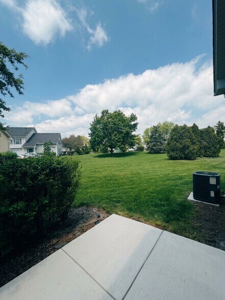 Building Photo - 314 Wisteria Dr
