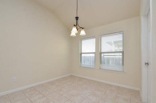 Building Photo - 21519 Crainfeld Dr
