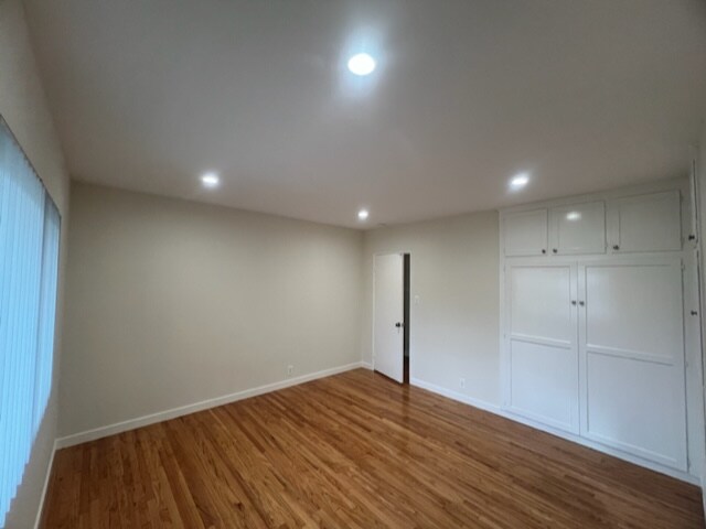 Building Photo - 1696 Amberwood Dr