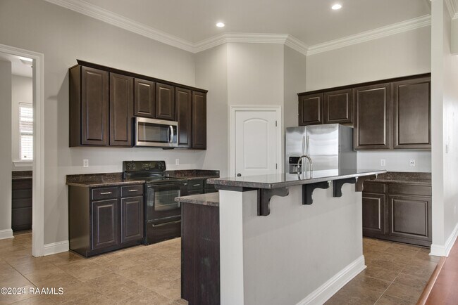 Building Photo - 101 Green Mountain Ridge St