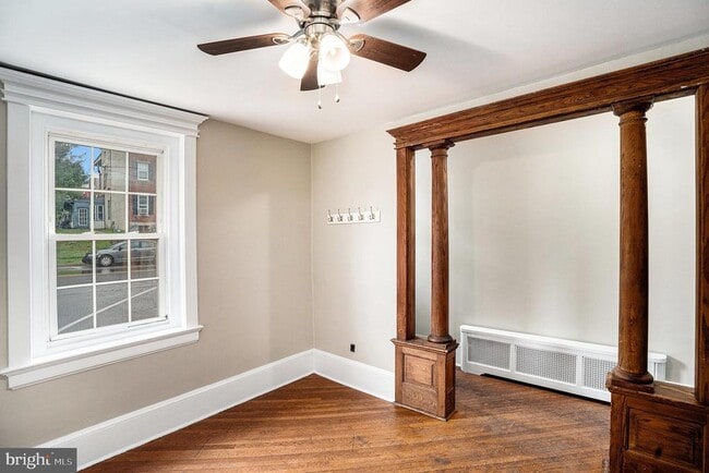 Building Photo - 363 Spring Mill Ave