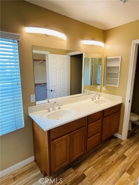 Building Photo - 1351 Isabella Way