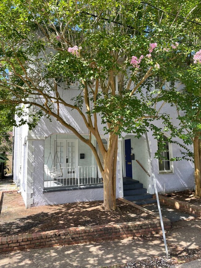 Primary Photo - 5418-5418 Story St