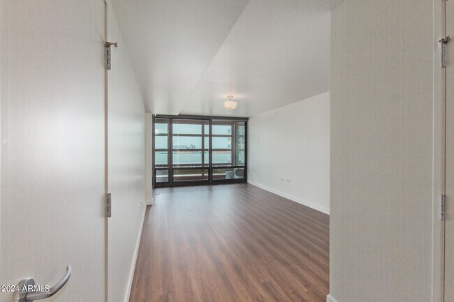 Building Photo - 4808 N 24th St