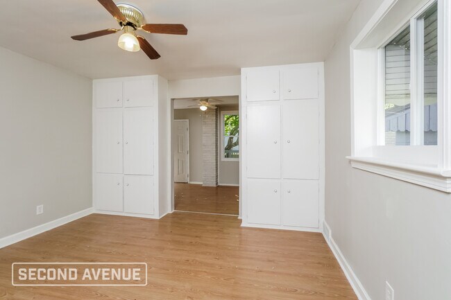 Building Photo - 2208 Plantation Dr