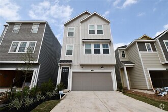 Building Photo - 2209 Via Laura Ln