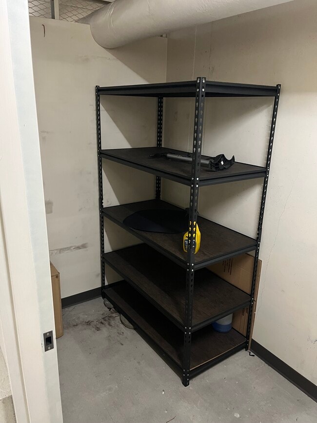 Building Photo - 841 S Gaines St