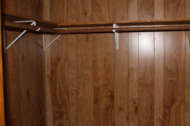 Building Photo - 215 Trewhill Parkway