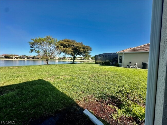 Building Photo - 12469 Pebble Stone Ct