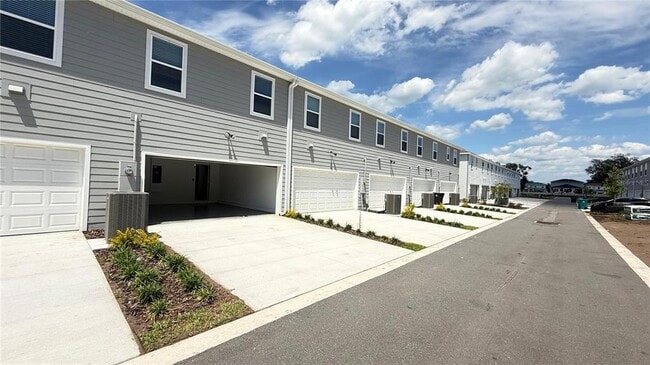 Building Photo - 11326 Nona Sound St