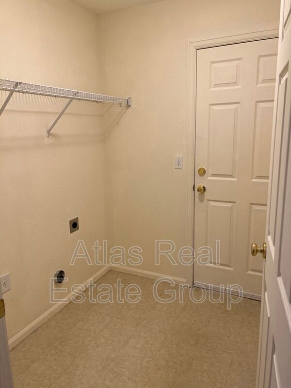 Building Photo - 8179 S Mobile Way