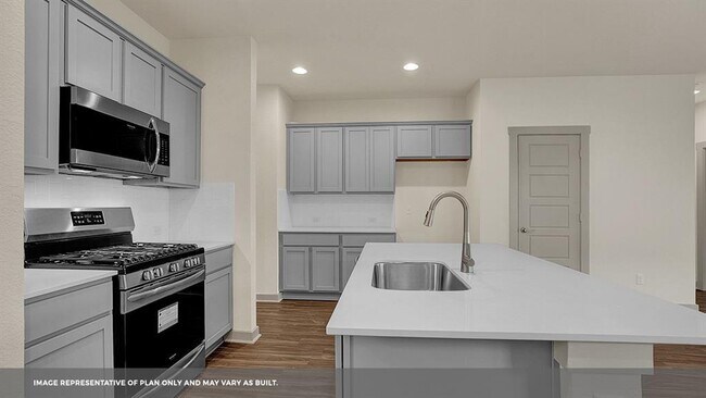 Building Photo - 10917 Tildon Ave