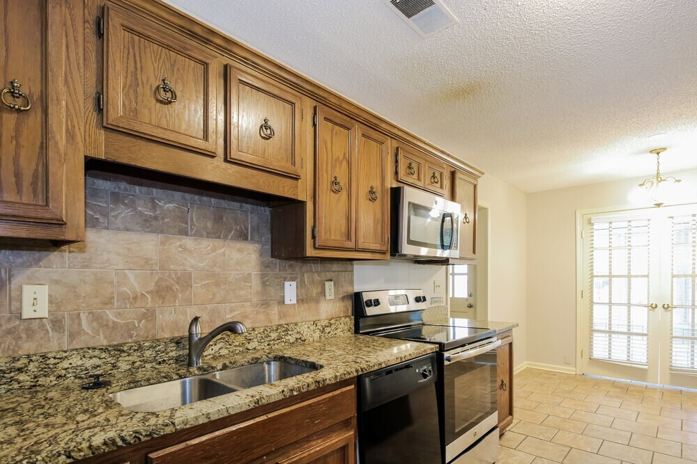 Building Photo - 3861 Otter Dr