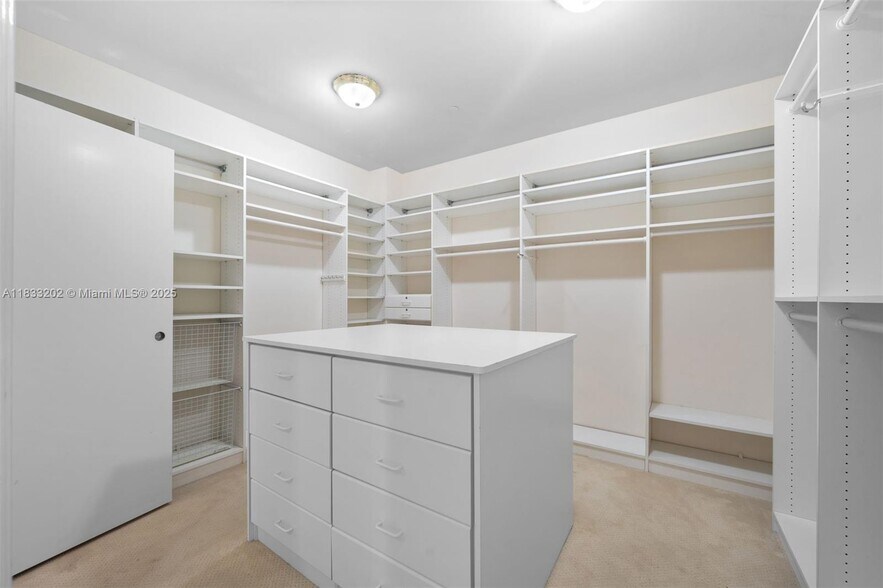 Building Photo - 9601 Collins Ave