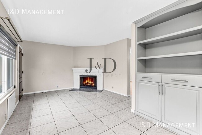 Building Photo - 4252 35th St