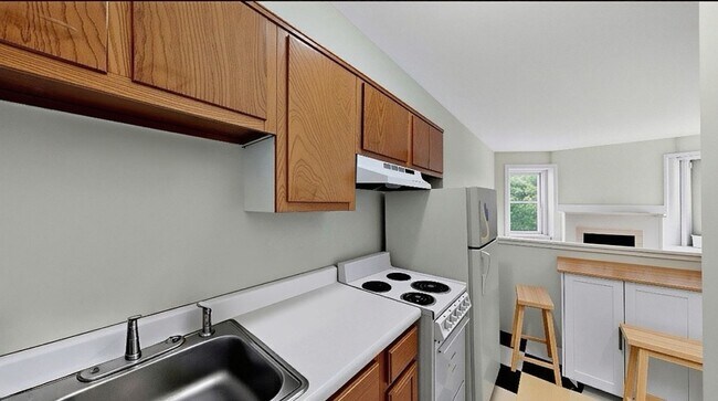 Building Photo - Desirable apartment in Brookline