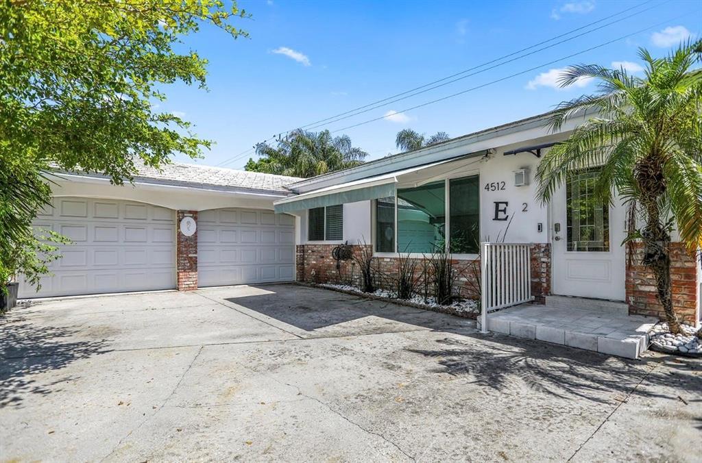 Building Photo - 4512 Seagrape Dr