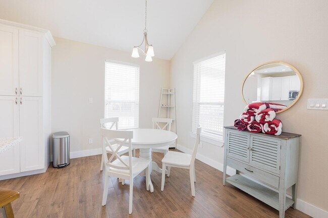 Building Photo - 4129 Fort Bend Dr