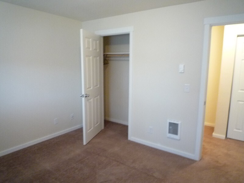 Building Photo - 1956 S G St