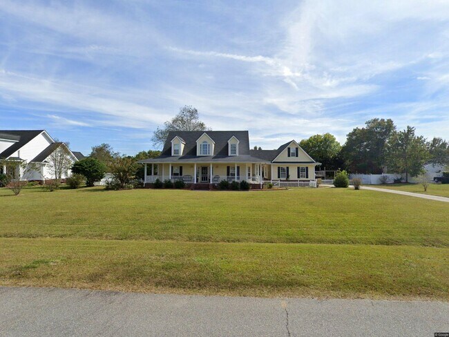 Primary Photo - 122 Lakewood Dr