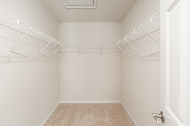 Building Photo - 1125 Juniper Dr