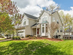 Building Photo - 47086 Garrett Pl