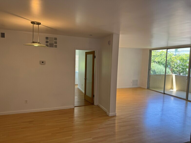 Building Photo - 11750 W Sunset Blvd