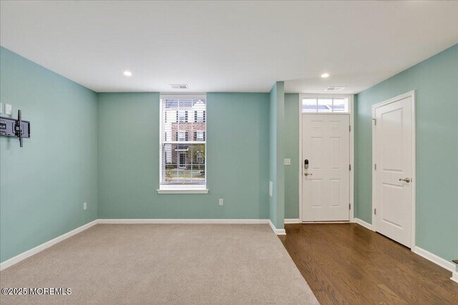 Building Photo - 107 Celebration Blvd