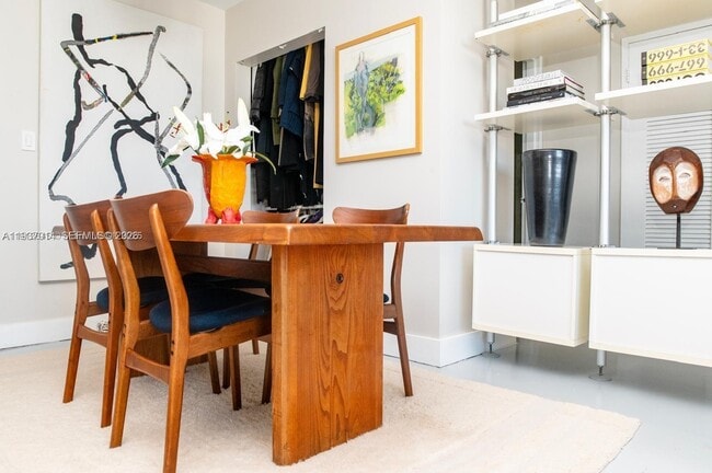 Building Photo - 1000 West Ave