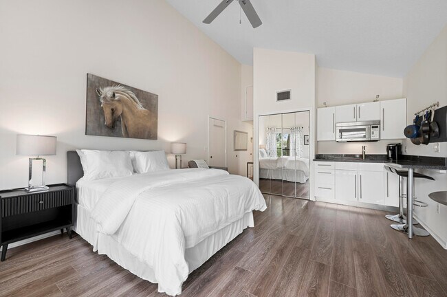 Building Photo - 11863 Wimbledon Cir